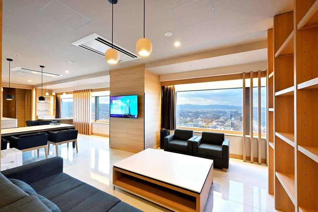 Oriental Suites Airport Osaka Rinku Izumisano Room photo
